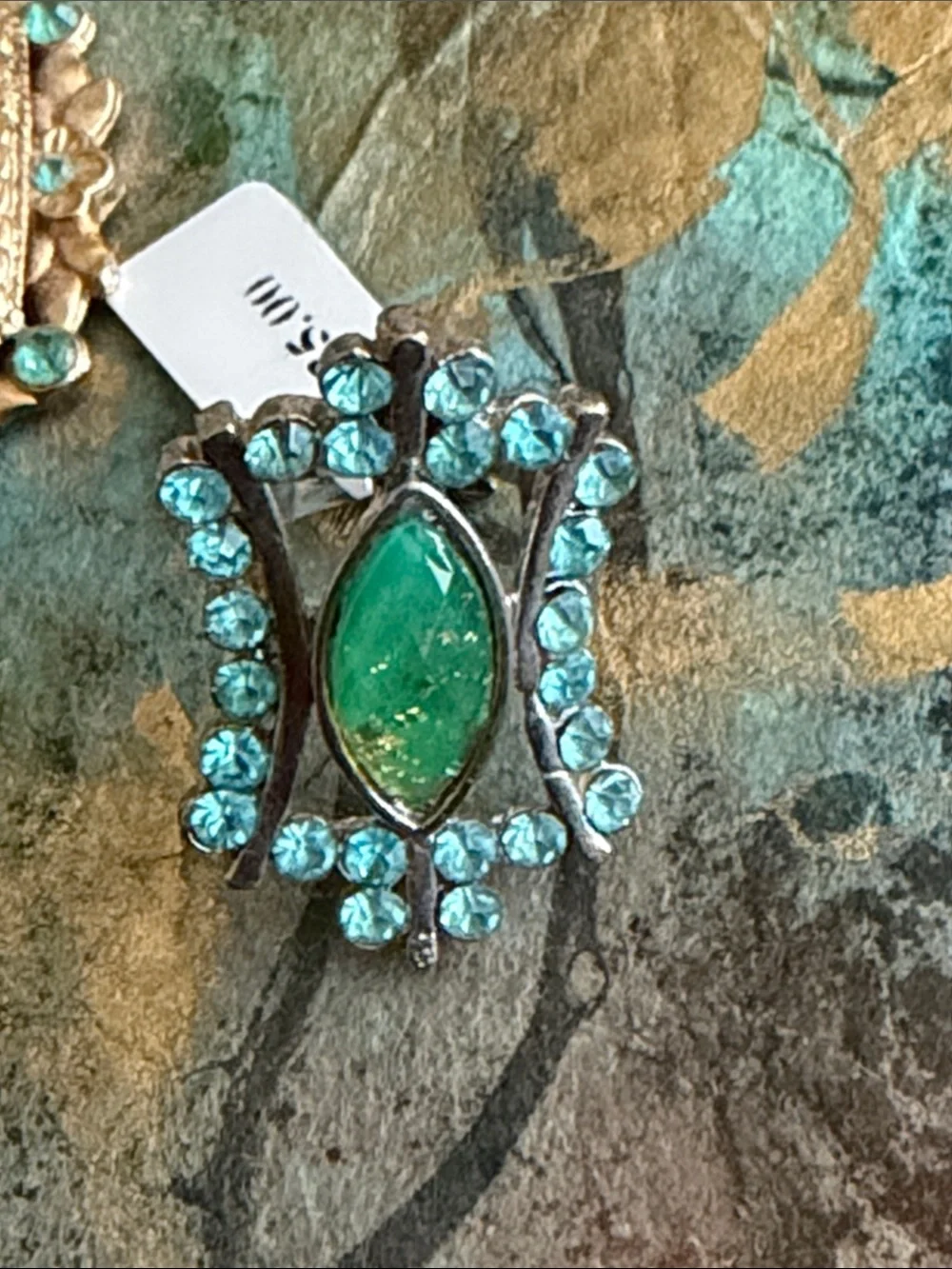 Ring adjustable blue crystal fantasy marquis green faceted center silver tone